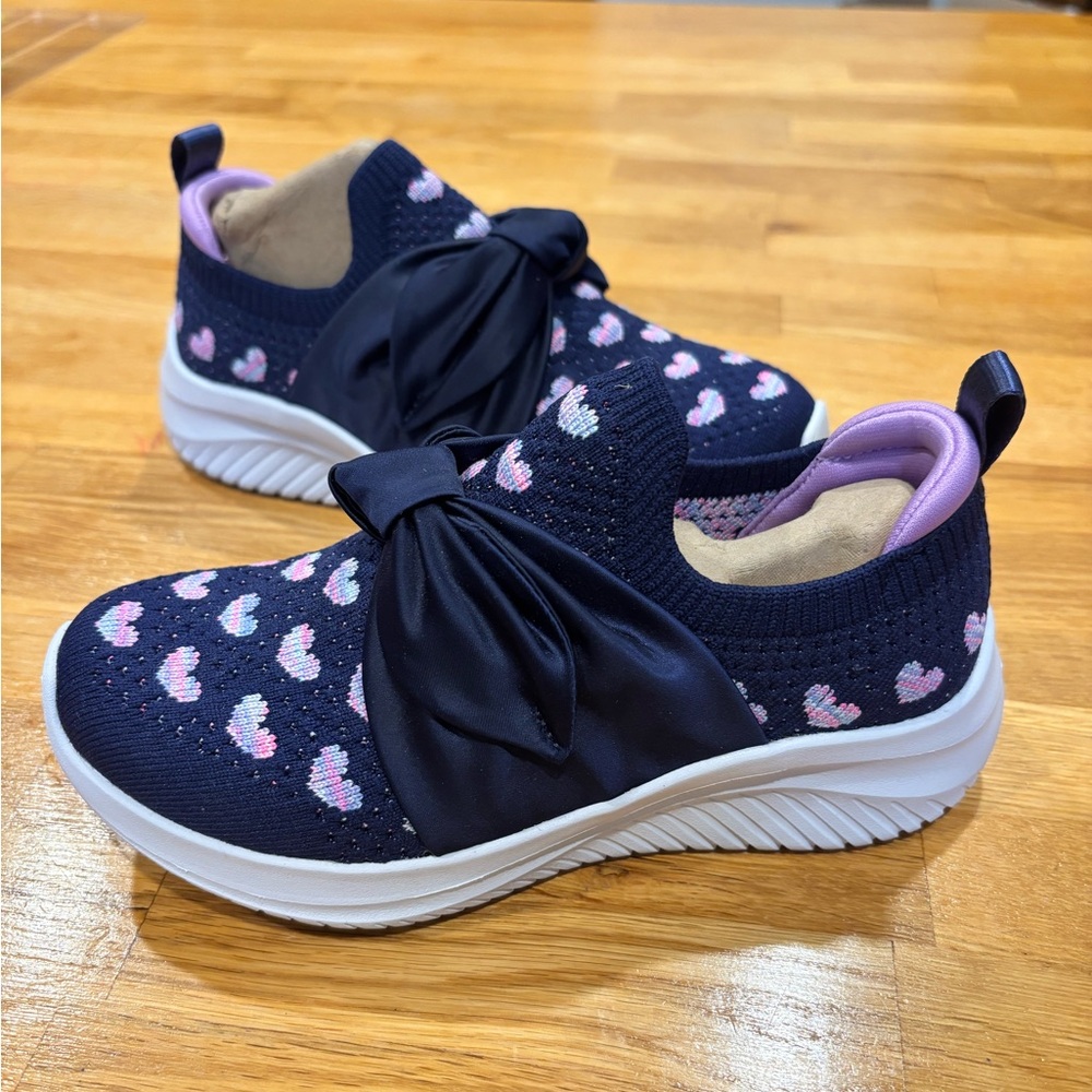 Skechers Kids Ultra Flex Stretch Knit Navy and Pink Heart Sneakers